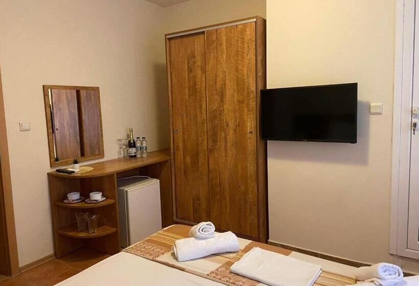 پانسیون хотел юг