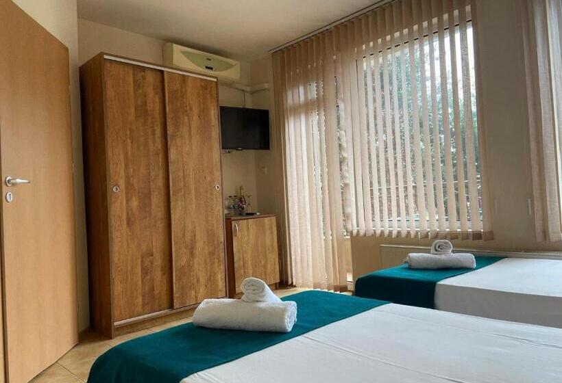 پانسیون хотел юг