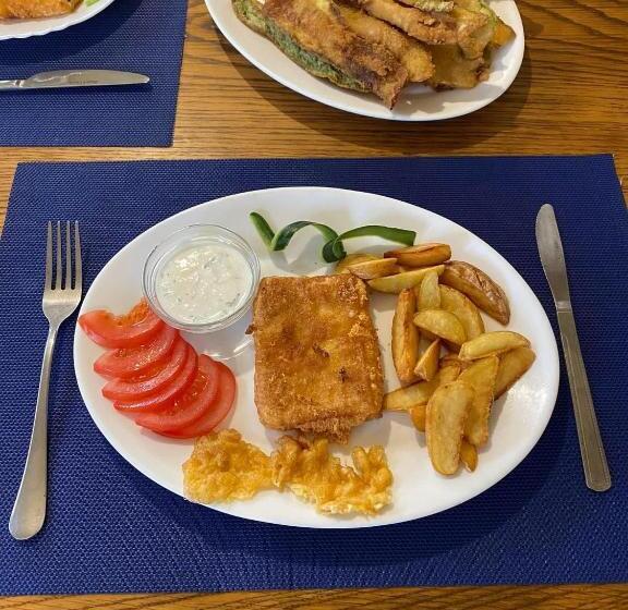 پانسیون хотел юг