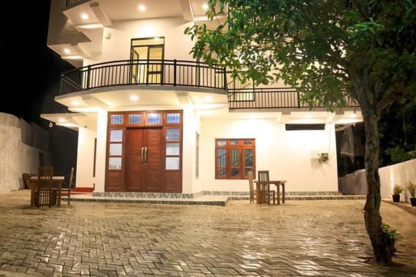 פנסיון Sesali Residence