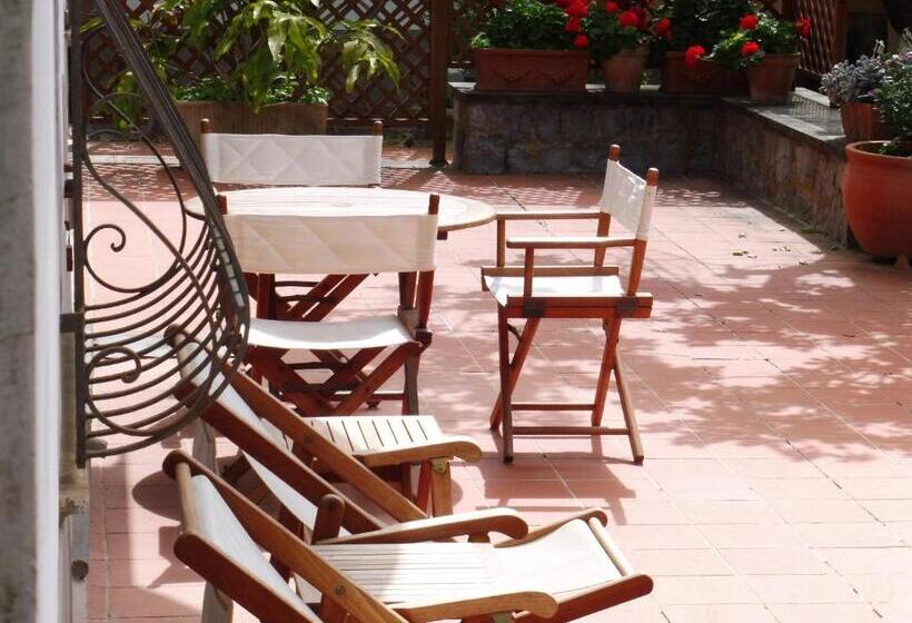 Residence Santa Maria Suites