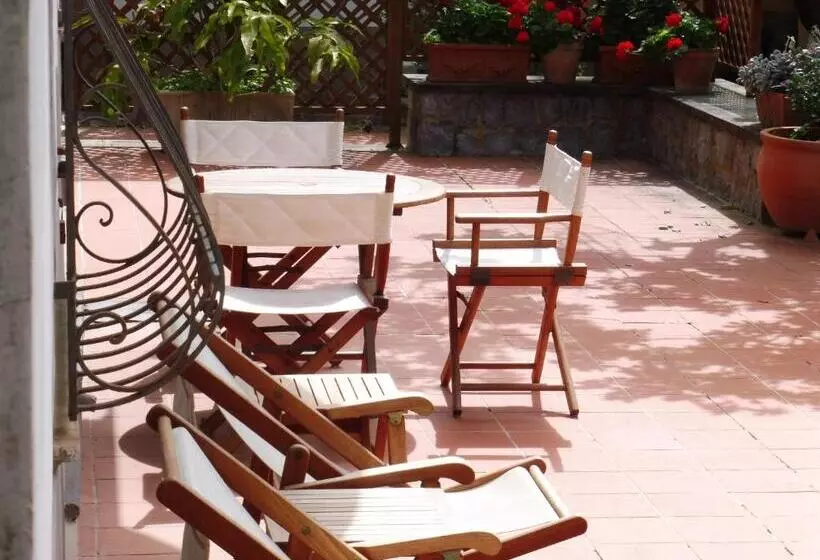 Residence Santa Maria Suites