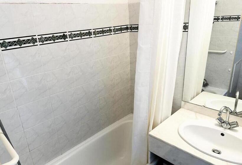 Résidence Le Boucanier   Studio Pour 4 Personnes 211