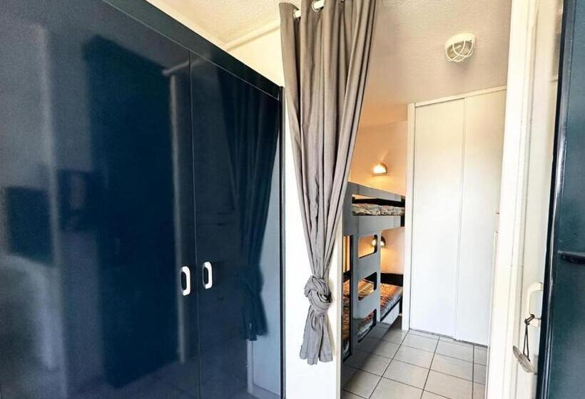 Résidence Le Boucanier   Studio Pour 4 Personnes 211