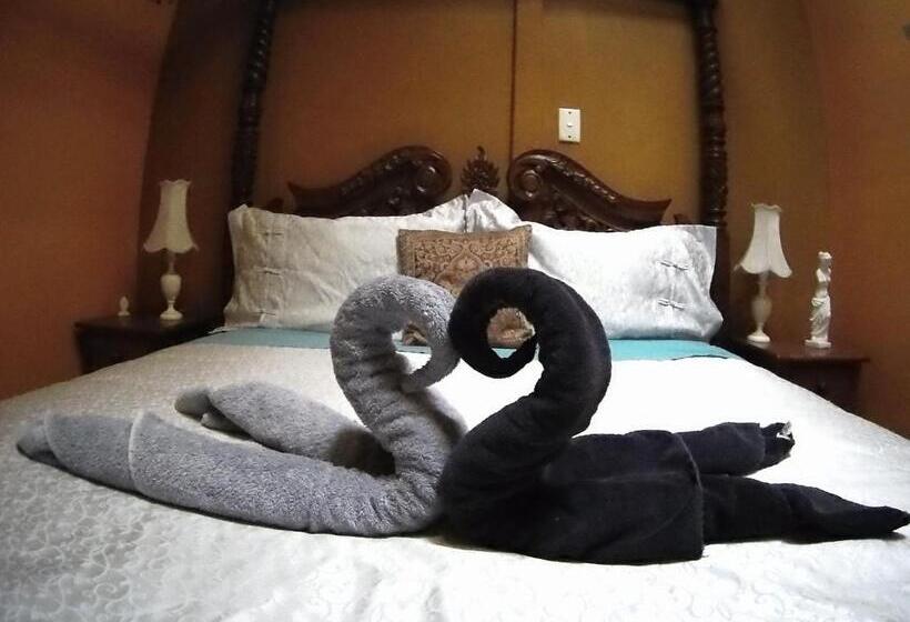 הוסטל Atlantis Backpackers