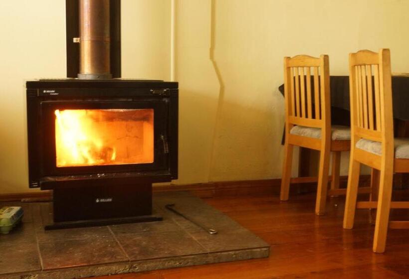 호스텔 Empire Hotel Backpackers