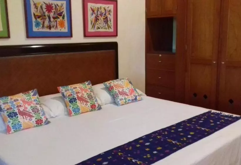 تختخواب و صبحانه Casa Kin33