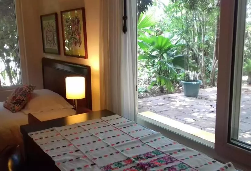 تختخواب و صبحانه Casa Kin33