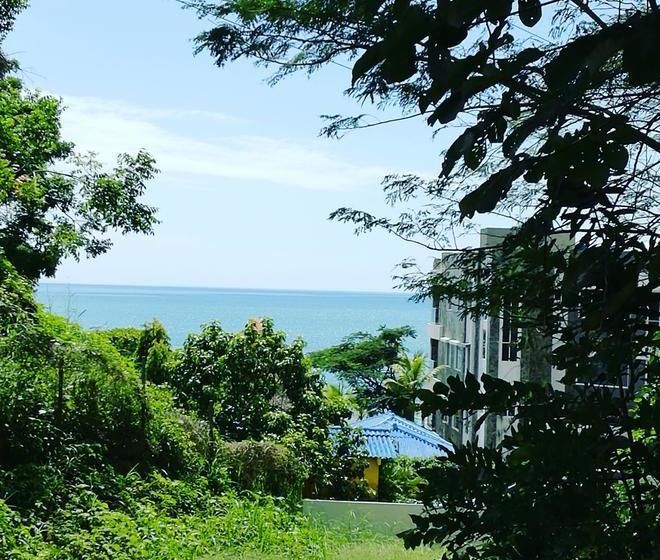 مبيت وإفطار La Perla De Farallon