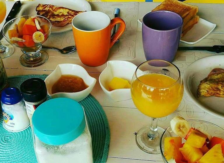 مبيت وإفطار La Perla De Farallon