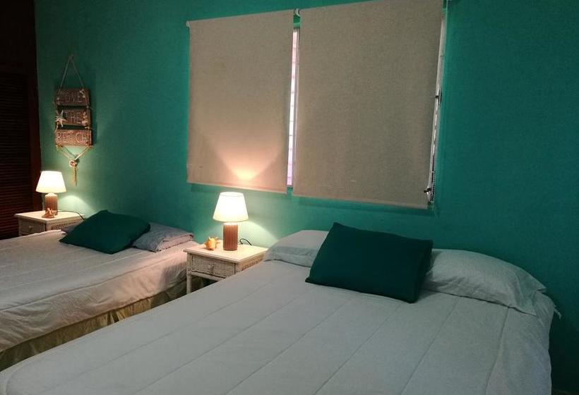 مبيت وإفطار La Perla De Farallon