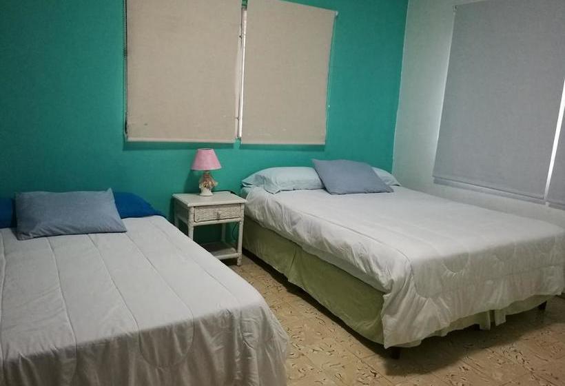 مبيت وإفطار La Perla De Farallon