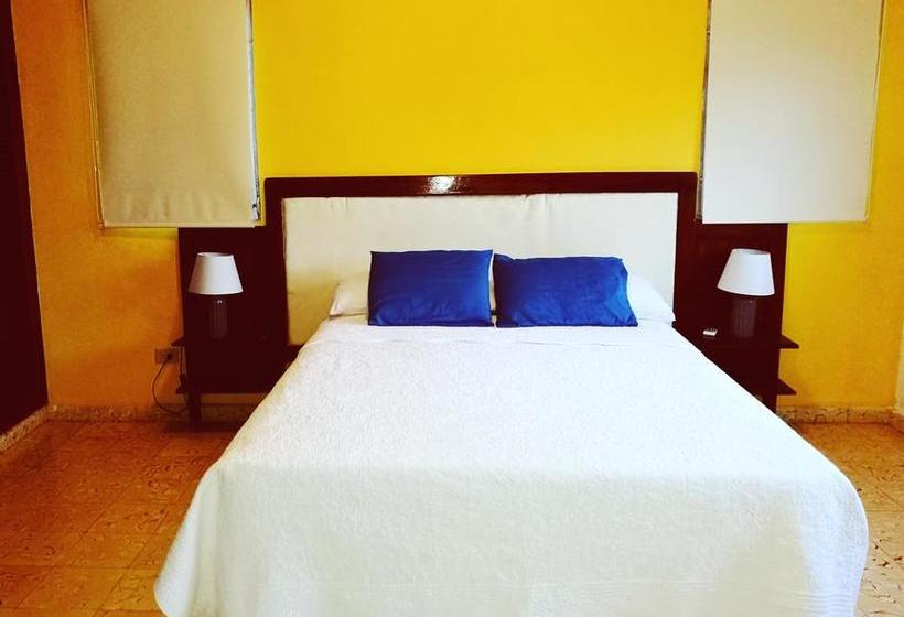 مبيت وإفطار La Perla De Farallon