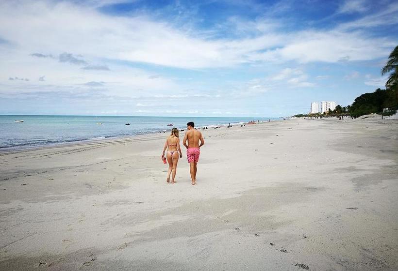 مبيت وإفطار La Perla De Farallon