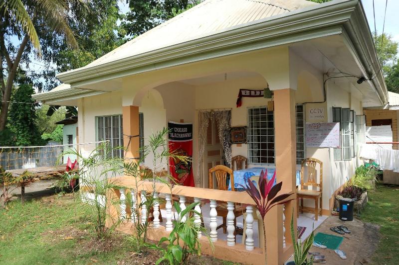 Bohol Bohemian Hostel