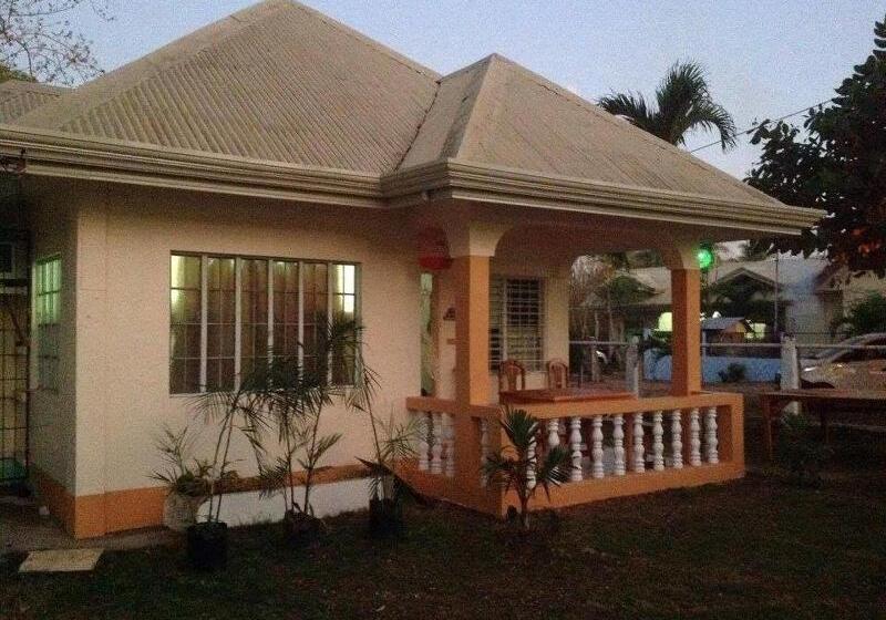 Bohol Bohemian Hostel