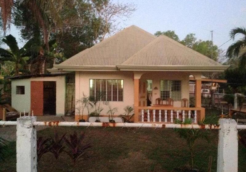 Bohol Bohemian Hostel