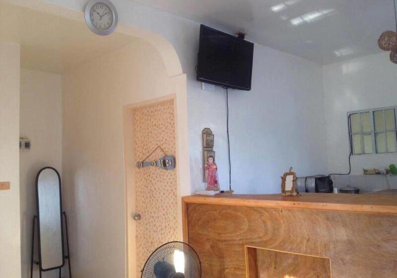 Bohol Bohemian Hostel