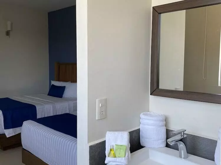 Hotelli Calzada Inn