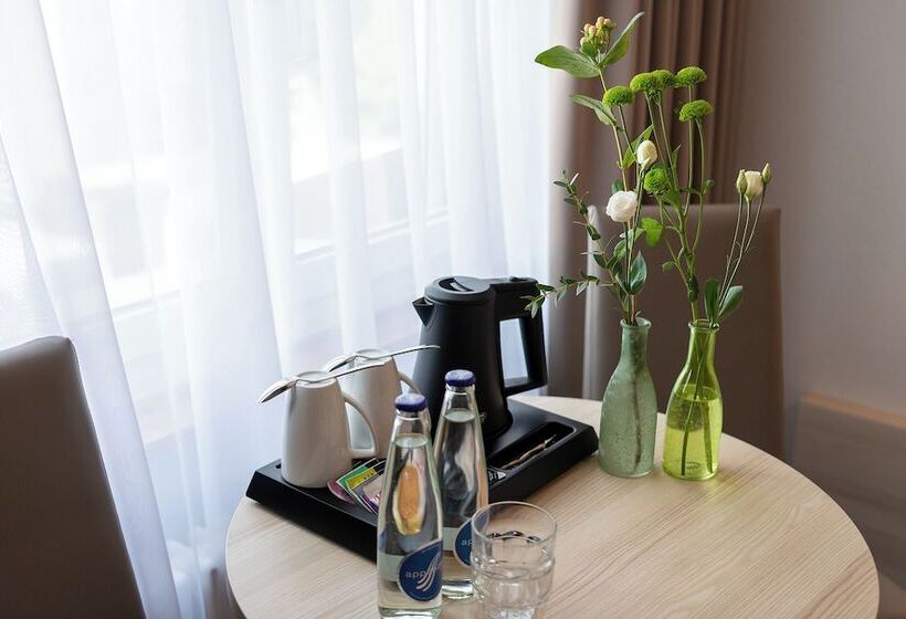 هتل Garni Rössli