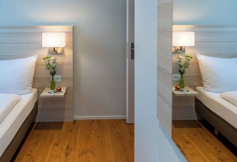 هتل Garni Rössli