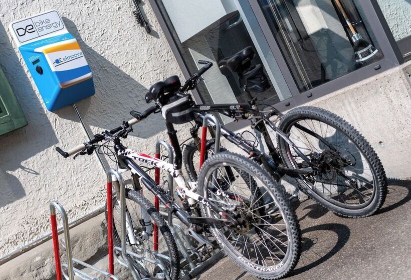 هتل Garni Rössli