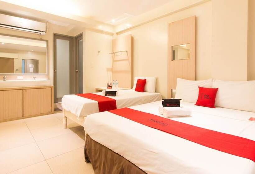 ホテル Reddoorz @ General Segundo Avenue Laoag