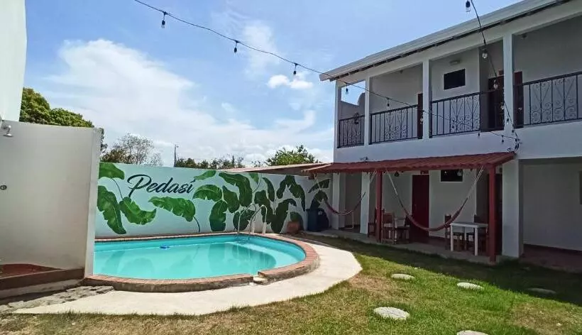 Hotelli Residencial Santa Catalina Pedasi