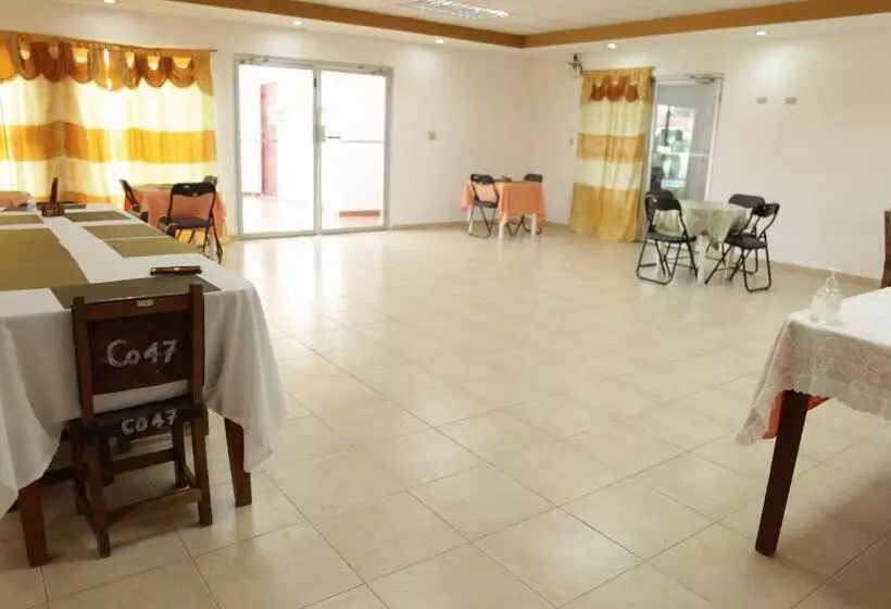 Hotelli Residencial Santa Catalina Pedasi