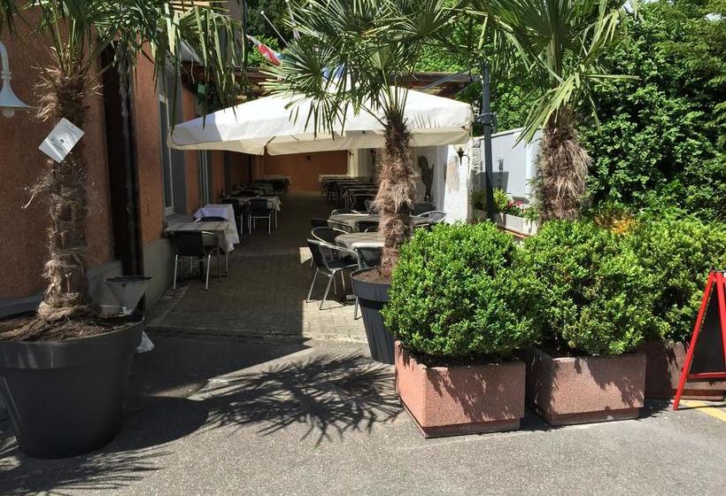 בית מלון כפרי Restaurant Park