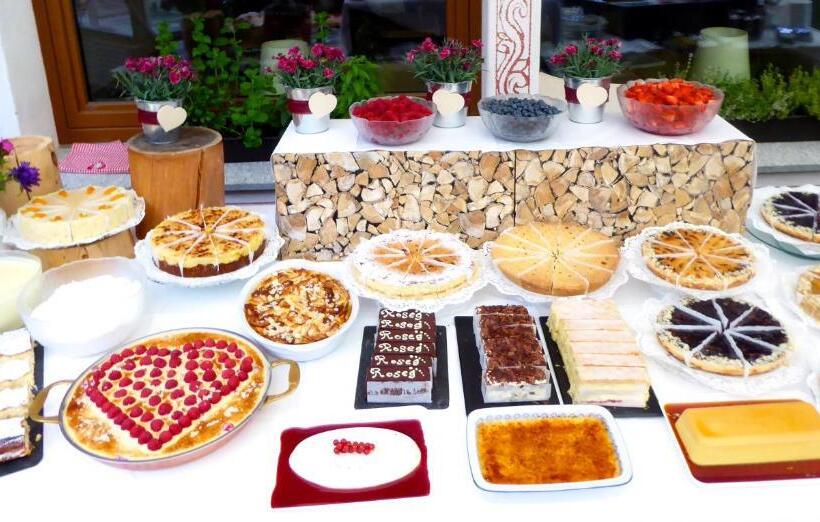 هتل Roseg Gletscher