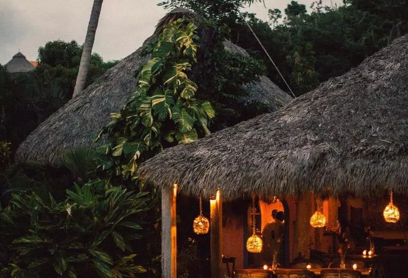 リゾートホテル Bungalows In Careyes
