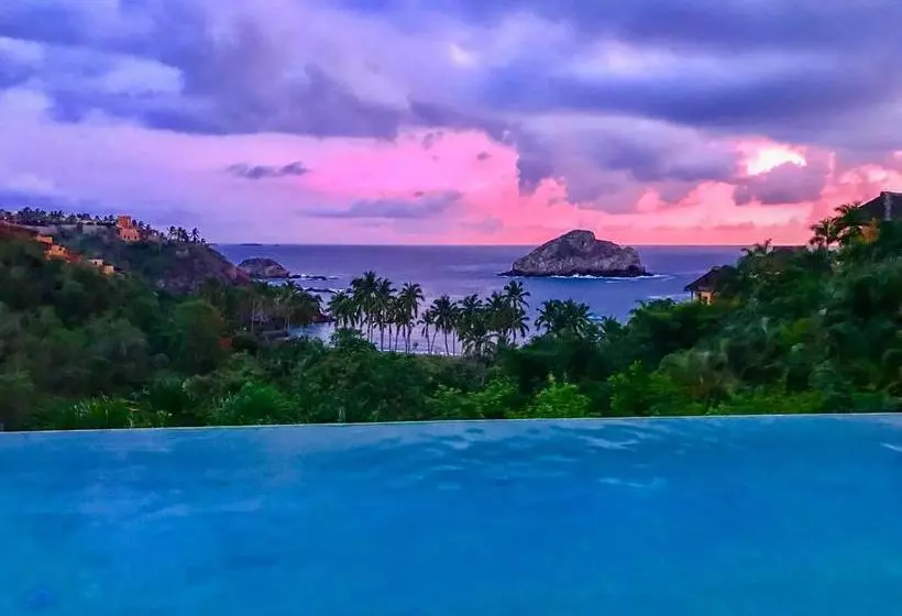 リゾートホテル Bungalows In Careyes