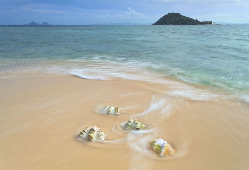 Курорт Noanoa Island