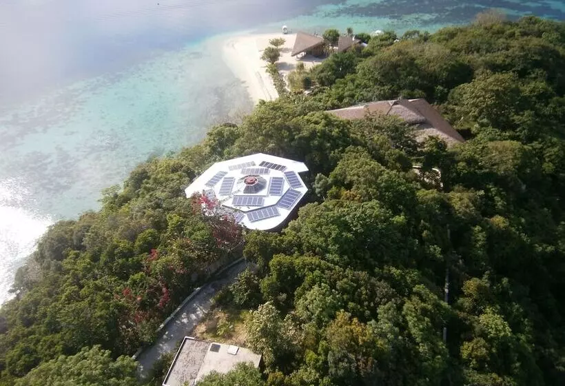 Lomakeskus Noanoa Island