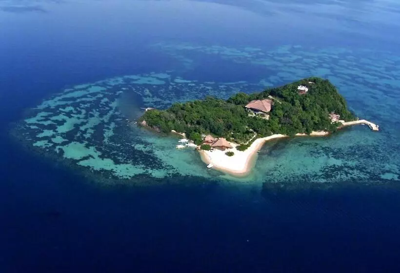 Lomakeskus Noanoa Island