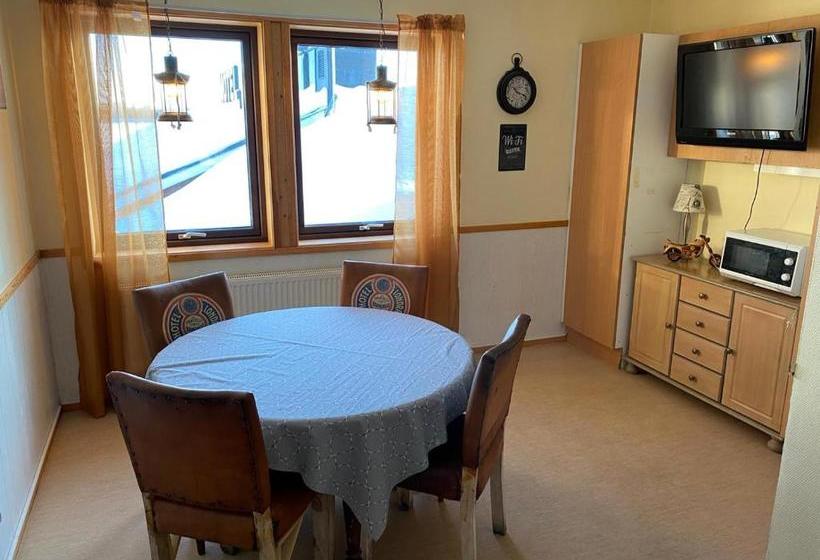 River Motell & Vandrarhem