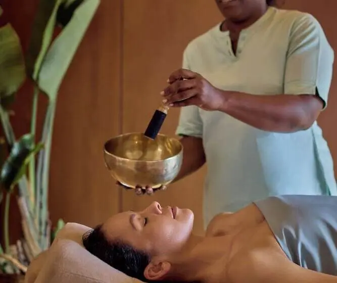 هتل Six Senses La Sagesse