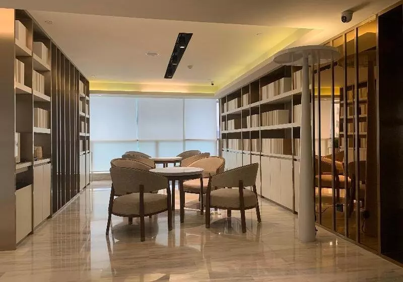 Ji Hotel Chengdu Chunxi Road Taikoo Li