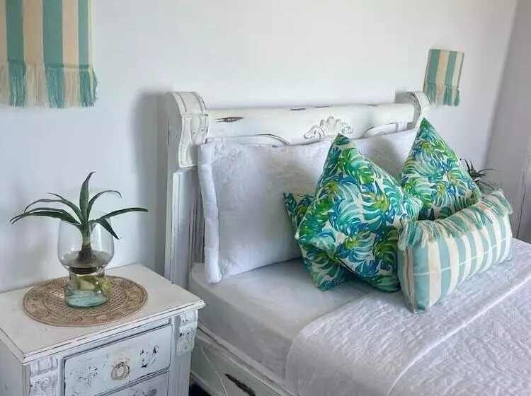 هتل Mio Mio Beach