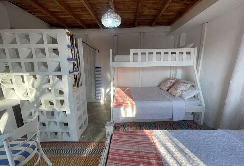 هتل Mio Mio Beach