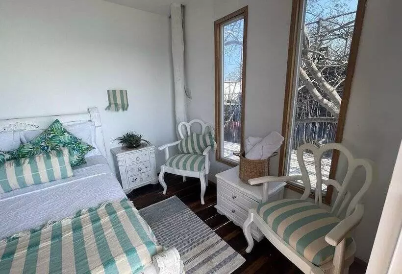 هتل Mio Mio Beach