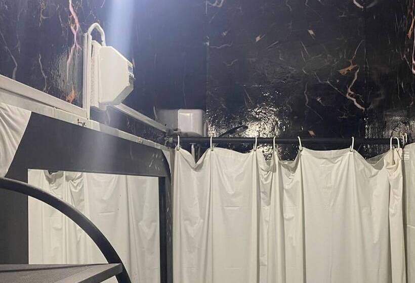 בית מלון כפרי Pirhua