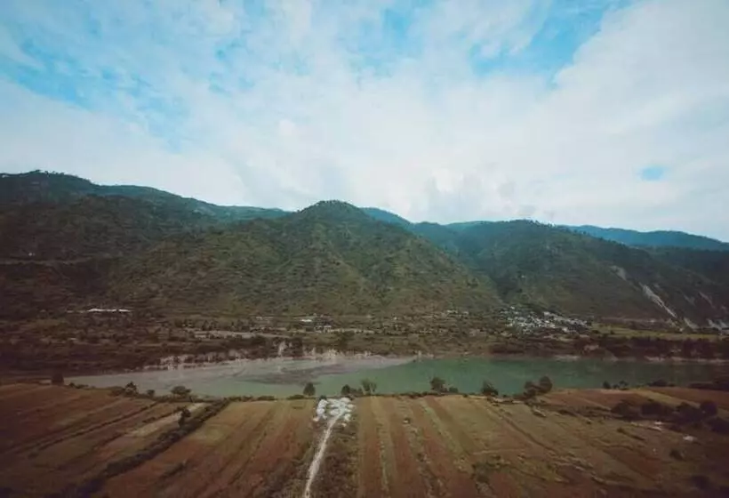 Hotelli Amritara Social Palace