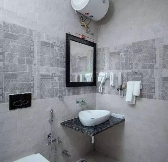 Hotelli Amritara Social Palace