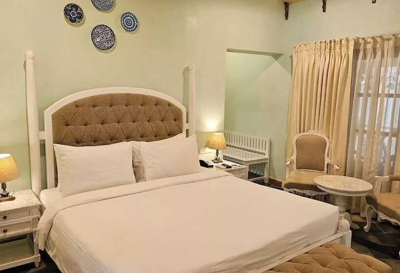 Hotelli Amritara Social Palace