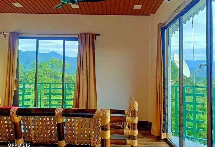 Hotelli Turibari Leisure Point