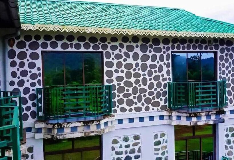 Hotel Turibari Leisure Point