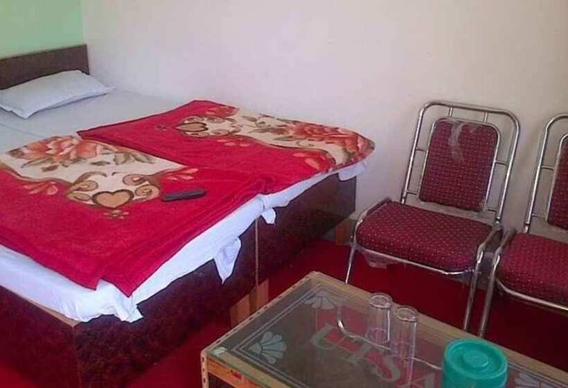 Hotelli Goroomgo Utsav Palace Uttarkashi