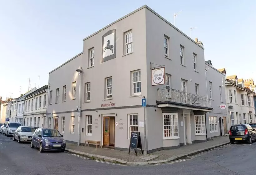 Majatalo Brunswick And Thorn